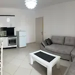 Petrit Apartments