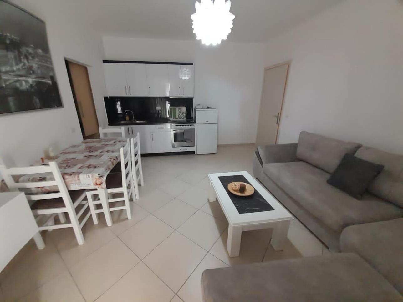 Apartment Petrit